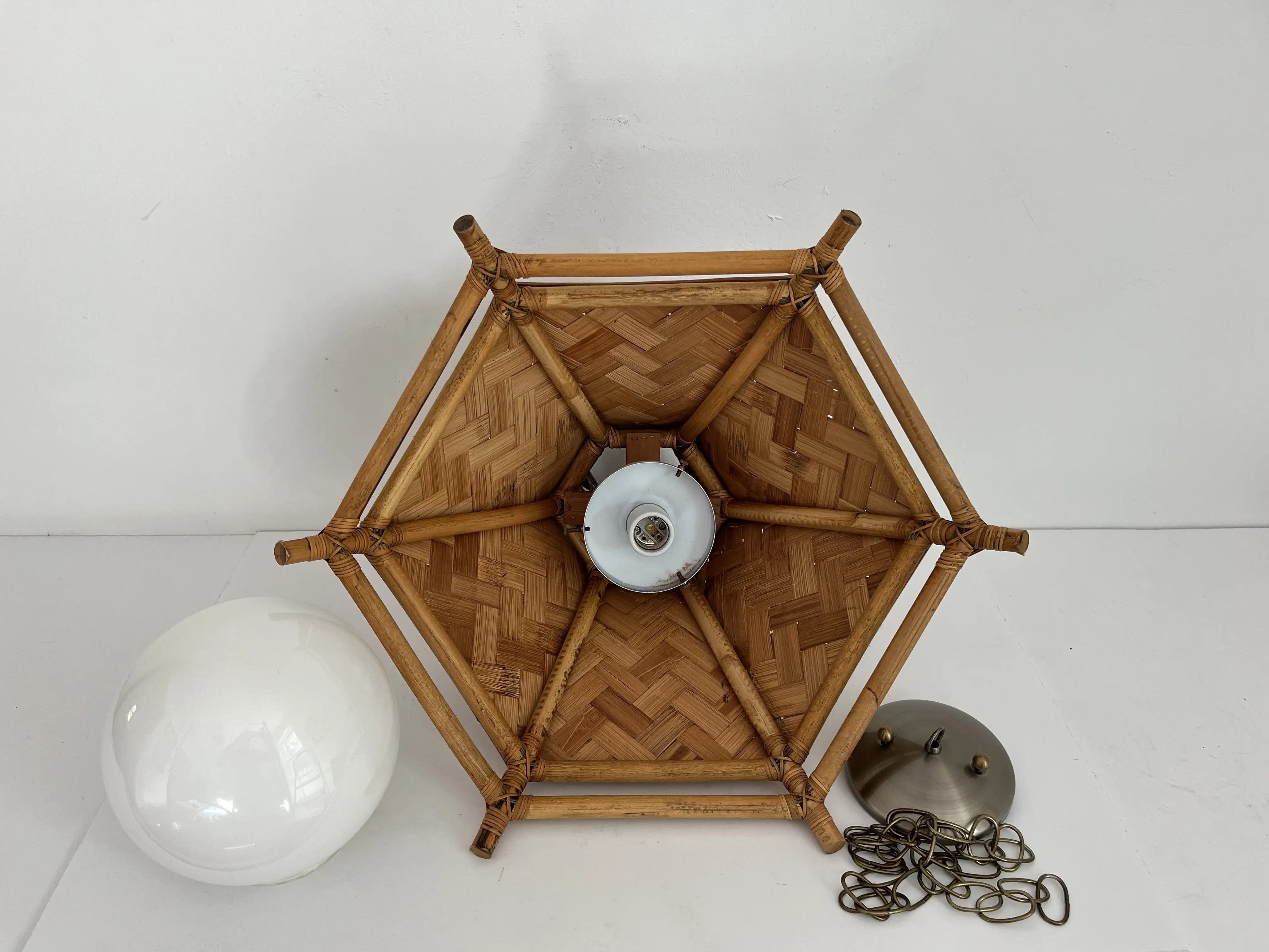 Wicker & Bamboo Pendant Light 2 Wicker & Bamboo Pendant Light