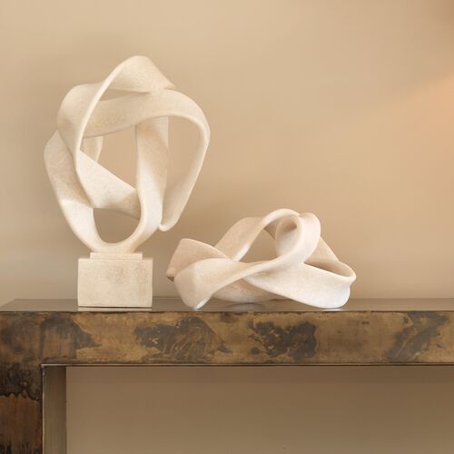 Intertwined Object, Off-White 3 Intertwined Object, Off-White