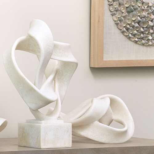 Intertwined Object, Off-White 4 Intertwined Object, Off-White